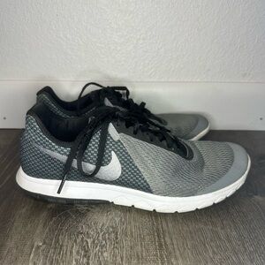 Woman’s Nike Shoes